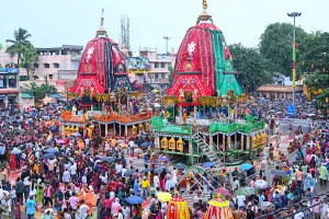 Rahul Gandhi, Kharge Condole Loss of Lives in Puri Rath Yatra Stampede, demanded accountability